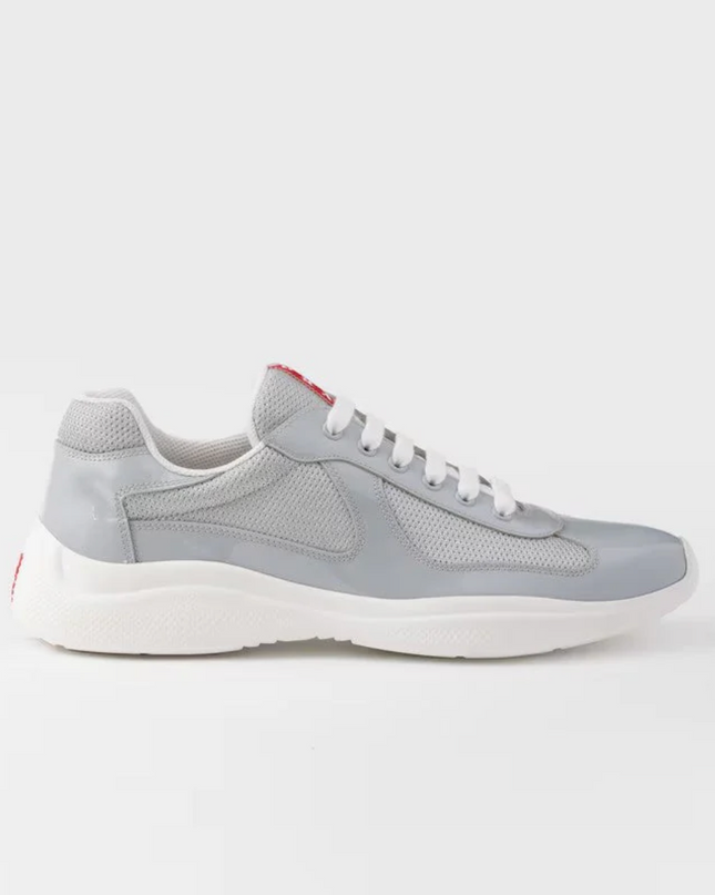 Novear Sneaker