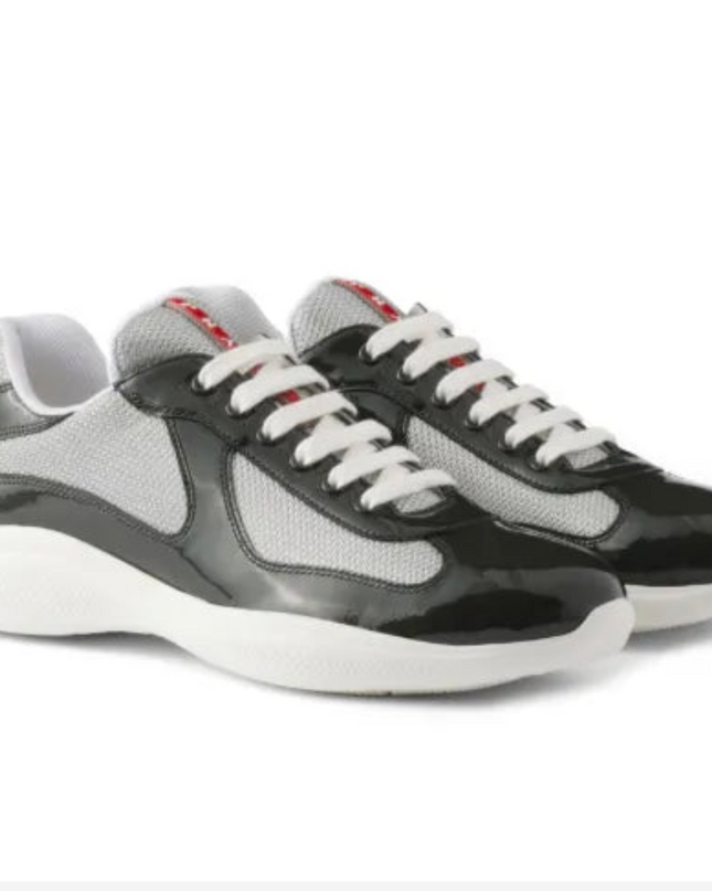 Novear Sneaker